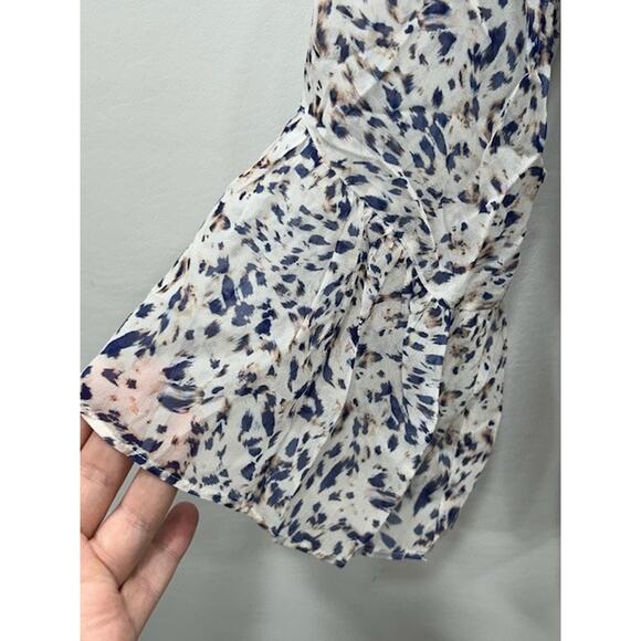 NWT Hale Bob Womens‎ Tops Flared Sleeve V-Neck Button Front Printed Ivory Size M - Picture 8 of 13